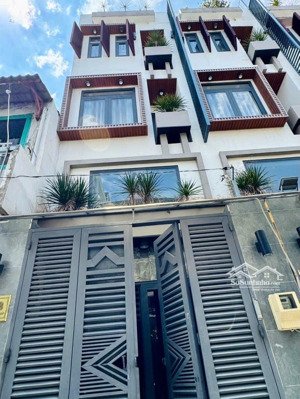 chỉ hơn 5 tỷ có nhà 5 tầng mới full nt - hẻm xe hơi thông - ngay emart 2 phan huy ích