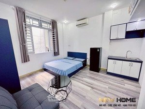 phòng ngủ studio siêu rộng ngay trung tâm quận 4 - thang máy