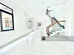 cho thuê nhà lakeview city góc 2 mặt thoáng không gian rộng, đường lớn 25m, giá chỉ 27tr/tháng