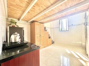 phòng gác lửng mới gần âu cơ - lạc long quân
