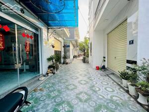 Bán lô đất 52m ngay chợ Minh Kha vào tí ti giá chỉ 9xxtr Lh 0979087664