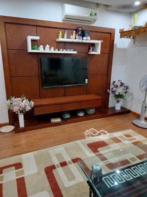 cho thuê căn hộ nam đô, 2 ngủ, 2 vệ sinh, full nội thất 85m2, tầng 16.