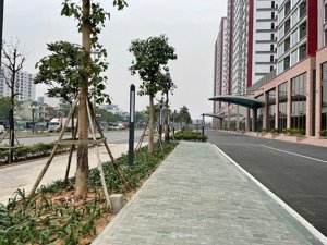 chính chủ cần bán 2 căn hộ chung cư khai sơn city long biên
