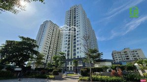 thu hồi vốn chính chủ cần bán lại 2 căn hộ. tặng nội thất. lh xem nhà thực tế.