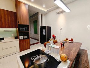 hạ 3 tỷ. chủ nhiệt bán nhà mặt tiền 109m2, 4 tầng. lũy bán bích, tân phú 19,1 tỷ