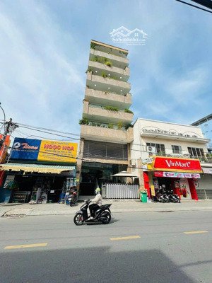 bán tòa văn phòng lâm văn bền - quận 7 - dt 8x28m - hầm 7 tầng - hđt 250tr - giá 72 tỷ