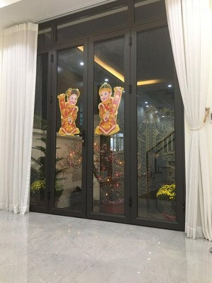 cho thuê nhà riêng, về ở ngay, có đầy đủ nội thất