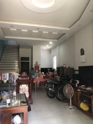 bán nhà góc 2 mặt tiền đỗ nhuận, tân phú, sát aeon mall, 90m2 - 5 pn hơn 6 tỷ