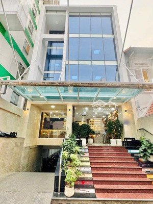 [cho thuê] building đường ba tháng hai, q10 (1100m2) h t 4l tm pccc