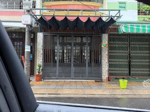 căn nhà mặt tiền 2 tầng cuối cùng giá rẻ nhất tại mỹ an sát biển mỹ khê