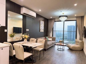 bán căn chung cư 2n 1vs full nội thất đẹp giá 3tỷ250