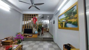 bán nhà xuân thủy cầu giấy diện tích 52m 4 tầng mặt tiền 4m 12,5tỷ nhà mới xây- giá tốt - bay nhanh