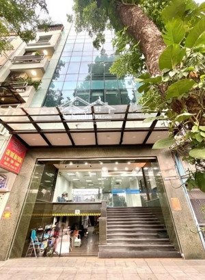 bán tòa văn phòng mặt phố lạc long quân, 140m2 x 6t x mt 7.7m, 2 thoáng, 50m ra hồ tây