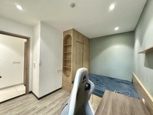 góc cho thuê, căn hộ 2pn/2wc, 73m2, giá thuê 18tr bao phí - liên hệ găp linh novaland