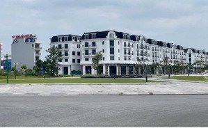 cho thuê nhà phố 5 tầng phố đi bộ big c bắc giang, diện tích sàn 1.000m2/căn