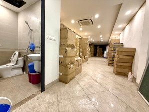 bán nhà mặt phố trương định, vị trí đẹp kd sầm uất, tiện ở vp, 81m2, 6 tầng, mt 4.5m, giá hợp lý