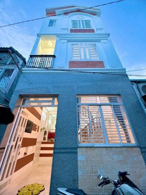 mới - nhà đẹp nhất p.1, tân bình 3 tầng 48m2, chỉ 5.5 tỷ khu trung tâm