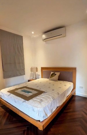 cho thuê nhà nguyên căn phố thụy khuê, tây hồ gần hồ tây