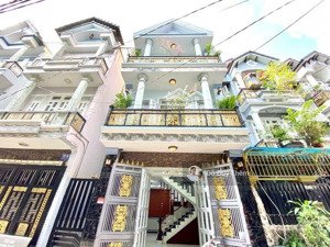 bán nhà hiệp thành 13, gầm chợ, 55m2, ngang 5, 3 tầng, xe hỏi ngủ trong nhà, nhà đẹp ở ngay, hơn 5t