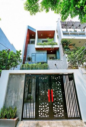 chủ ngộp bán lỗ sâu - 2ty550 đường lãnh binh thăng p8 q11 dt 63m2 gần cv lãnh binh thăng shr