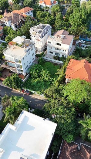 ngộp bank chính chủ cần bán gấp đất biệt thự nguyễn văn hưởng (dt 12x28, cn 337,8m2), giá chỉ 45 tỷ