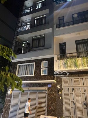 căn hộ dịch vụ 5 tầng - hẻm 8m tây hòa - phước long a - thu nhập khoán 40tr/ th - 9tỷ