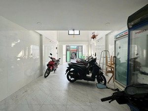 chdv mặt tiền nguyễn thượng hiền, p5, bình thạnh, thành phố hồ chí minh