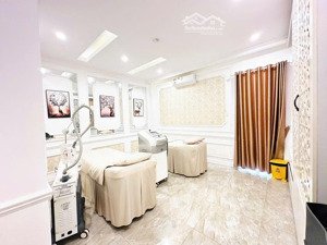 cho thuê nhà 5.5 tầng đường hàm nghi, sát nguyễn văn linh, độ nhận diện thương hiệu tốt, thang máy
