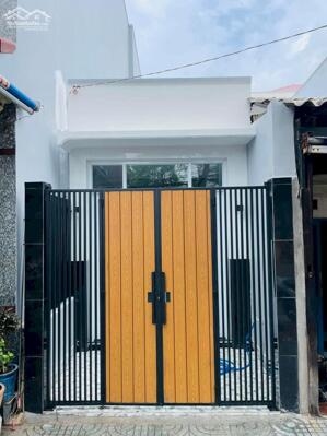 Nhà mới mặt tiền Nguyễn Huệ P1, Tp Mỹ Tho Tiền Giang