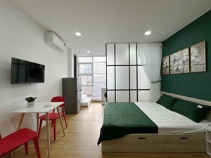 cho thuê studio - ban công ngay nhất chi mai, đối diện etown, lotte, hv hàng không