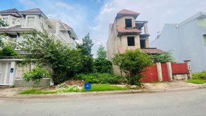 cần ra nhanh lô đất trong kdc vĩnh phú 2, dt 80m2, sổ sẵn, thổ cư, đất vuông vức, xây dựng tự do