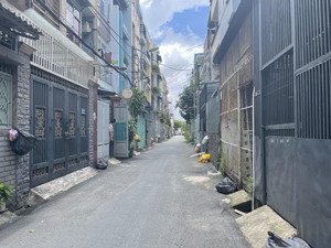 hẻm ô tô 1/ phan văn trị- ngay kdc cityland-56m2-4 tầng- 5 tỷ hơn