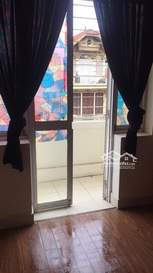 cho thuê căn hộ chung cư thang máy dt 40m2 1 p.ngủ mặt phố trúc khê nguyên hồng nam thành công 5 tr