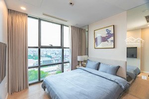 căn hộ 2pn 2wc, 63m2, mới tinh, view thành phố, full nội thất, htls 50%, giá chỉ 5,5 tỷ