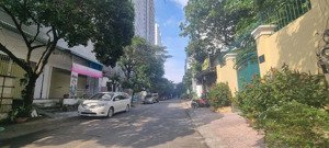 bán nhà cấp 4 mặt tiền đường đối diện chung cư gia việt chỉ 14 tỷ