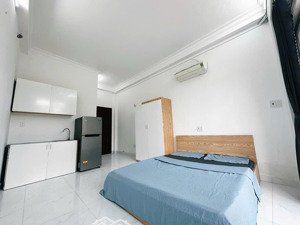 phòng trọ / chdv ban công full nội thất tân bình