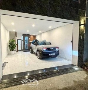 cho thuê nguyên căn 38m phố đàm quang trung- gara ô tô- full nội thất giá 15triệu.