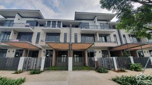 cập nhật mới nhất giá bán nhà phố lavila kiến á tháng 7/2025