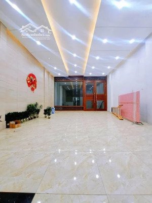 bán nhanh tòa nhà văn phòng 7 tầng, thang máy, tầng hầm mặt phố âu cơ, quảng an tây hồ, giá 53,4 tỷ