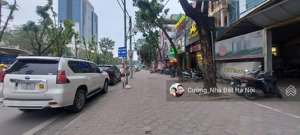 bán nhà mặt phố hoàng quốc việt, 205m2*6 tầng, vỉa hè rộng, giá tốt nhất phố