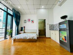 Cho Thuê Phòng Ban Công Bình Thạnh Gần Ngã Tư Hàng Xanh