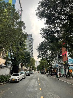 bán nhà hxh 6m đường phan đăng lưu, phường 6, bình thạnh (4mx21m) ngay ubnd bình thạnh.
