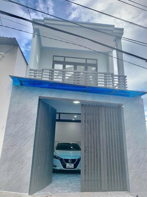 bán nhà mới xây hẻm ngô đến phường vĩnh phước nha trang, 3pn 2wc, nội thất cơ bản, giá chỉ 3.85 tỷ