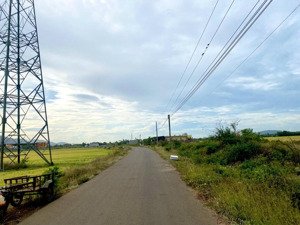 chủ ngộp kẹt tiền cắt lỗ bán nhanh lô đất mặt tiền đường số 15 hòa long 258m2/1ty550