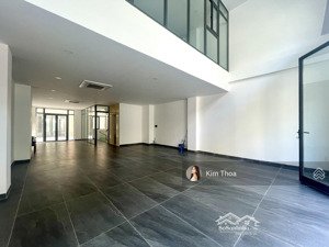 nhà phố vạn phúc city 7x20m, hầm 5 tầng sẵn vách kính, thang máy, full máy lạnh. giá chỉ 65 triệu