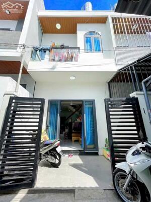 NHÀ 1 TRỆT 1 LẦU CHỢ GÒ ĐEN - GIÁ CHỈ 800 TRIỆU - SỞ HỮU NGAY!