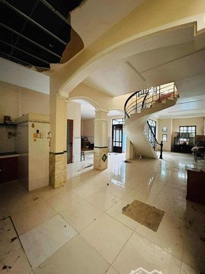 bán nr xóm củi 160m2, nở hậu, ngay cao xuân dục, quận 8, giá 9 tỷ