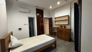 cho thuê nhà rất đẹp ở quận 4 sát quận 1 và quận 7, full nội thất giá rẻ