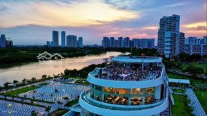 cần cho thuê căn hộ the panorama , dt:167m2 3pn, 2wc full nội thất giá 35tr/tháng