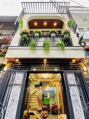 nhà xinh giá mềm lạc long quân p3 q11 34,7m2 - 2tỷ300tr
